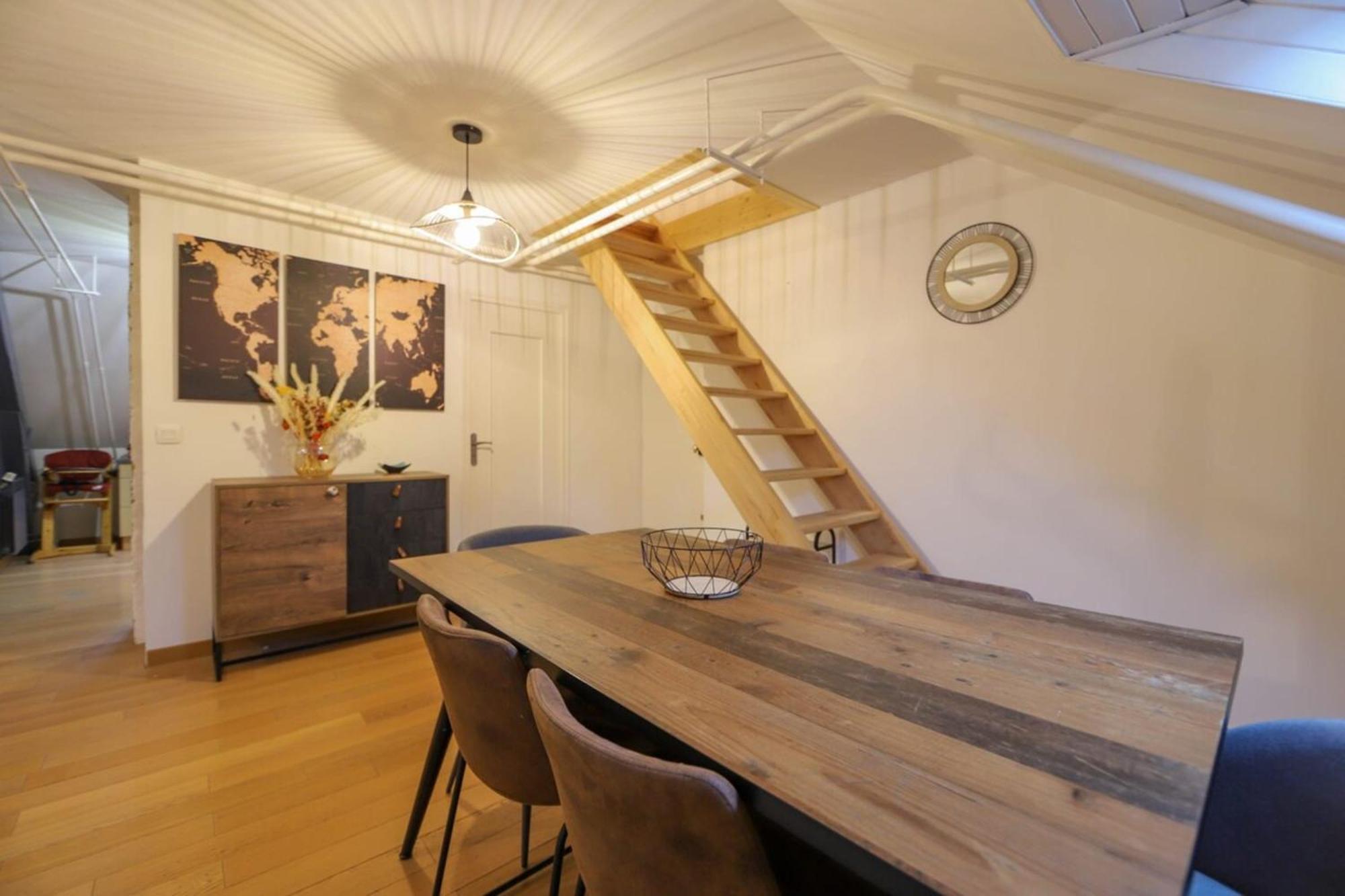 Le Factory Duplex En Vieille Ville Cote Lac Annecy Luaran gambar