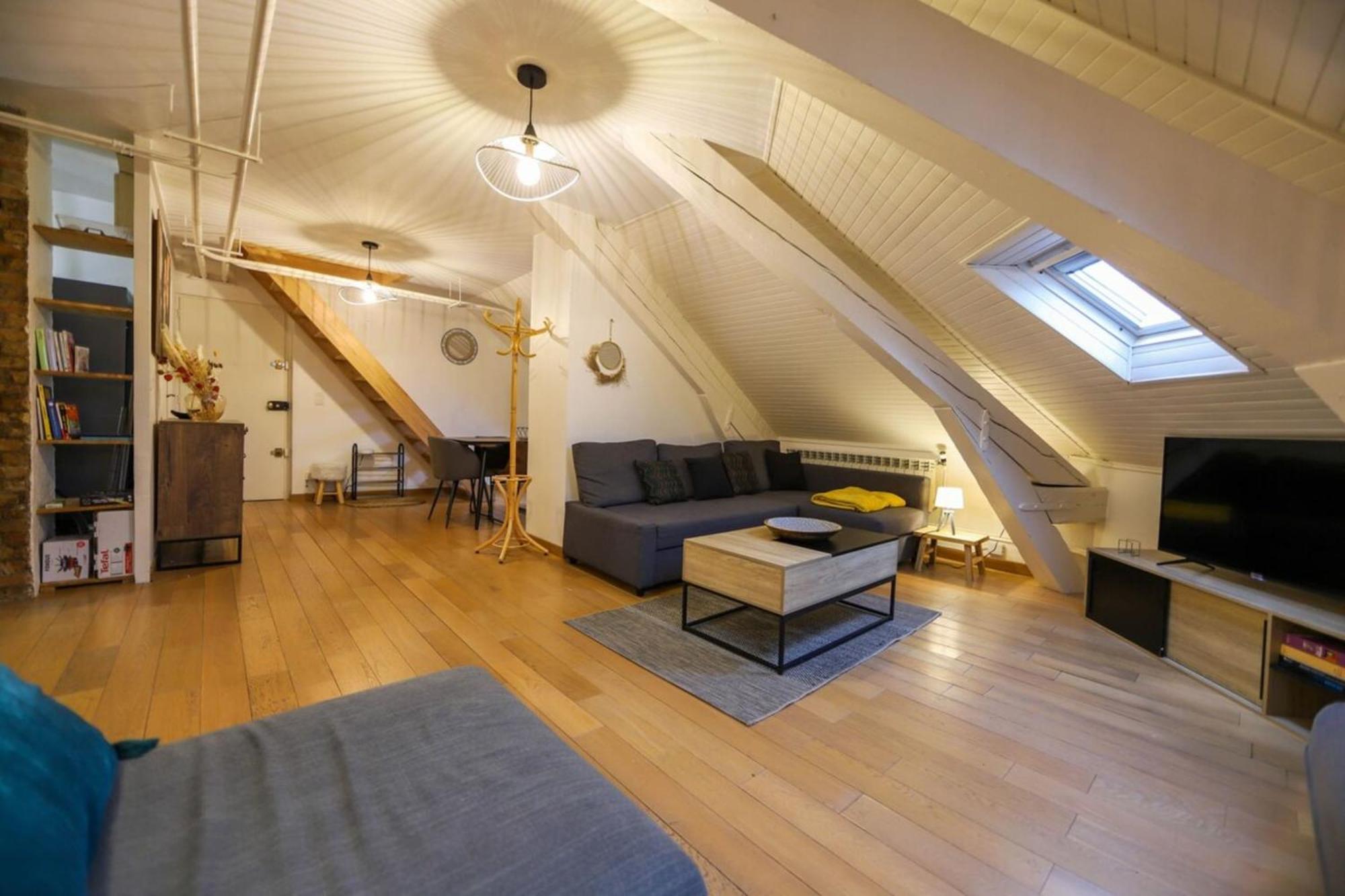 Le Factory Duplex En Vieille Ville Cote Lac Annecy Luaran gambar